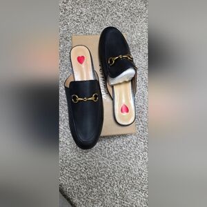Elegant Black Leather Loafers